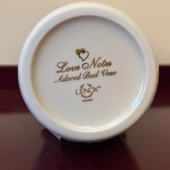 Lenox Love Notes Loved Bud Vase with Charm. New with tags - Picture 3 of 6